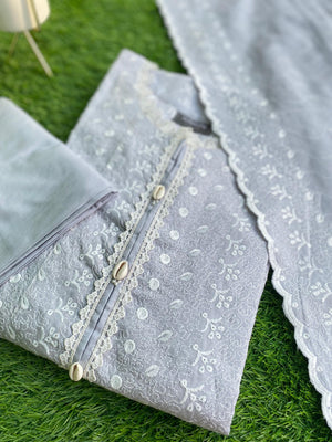 LAWN 3 PCS COLLECTION
